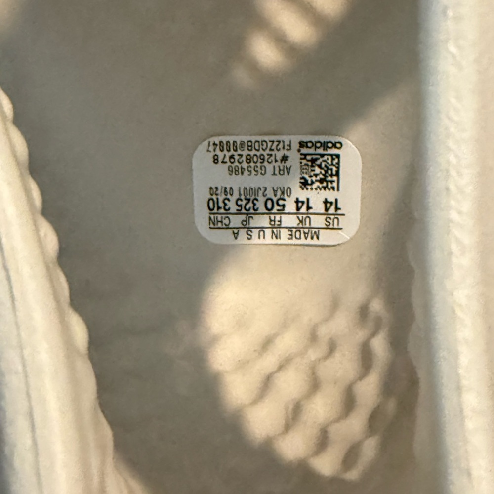 Adidas YZY Foam RNNR Box - Picture 4 of 7